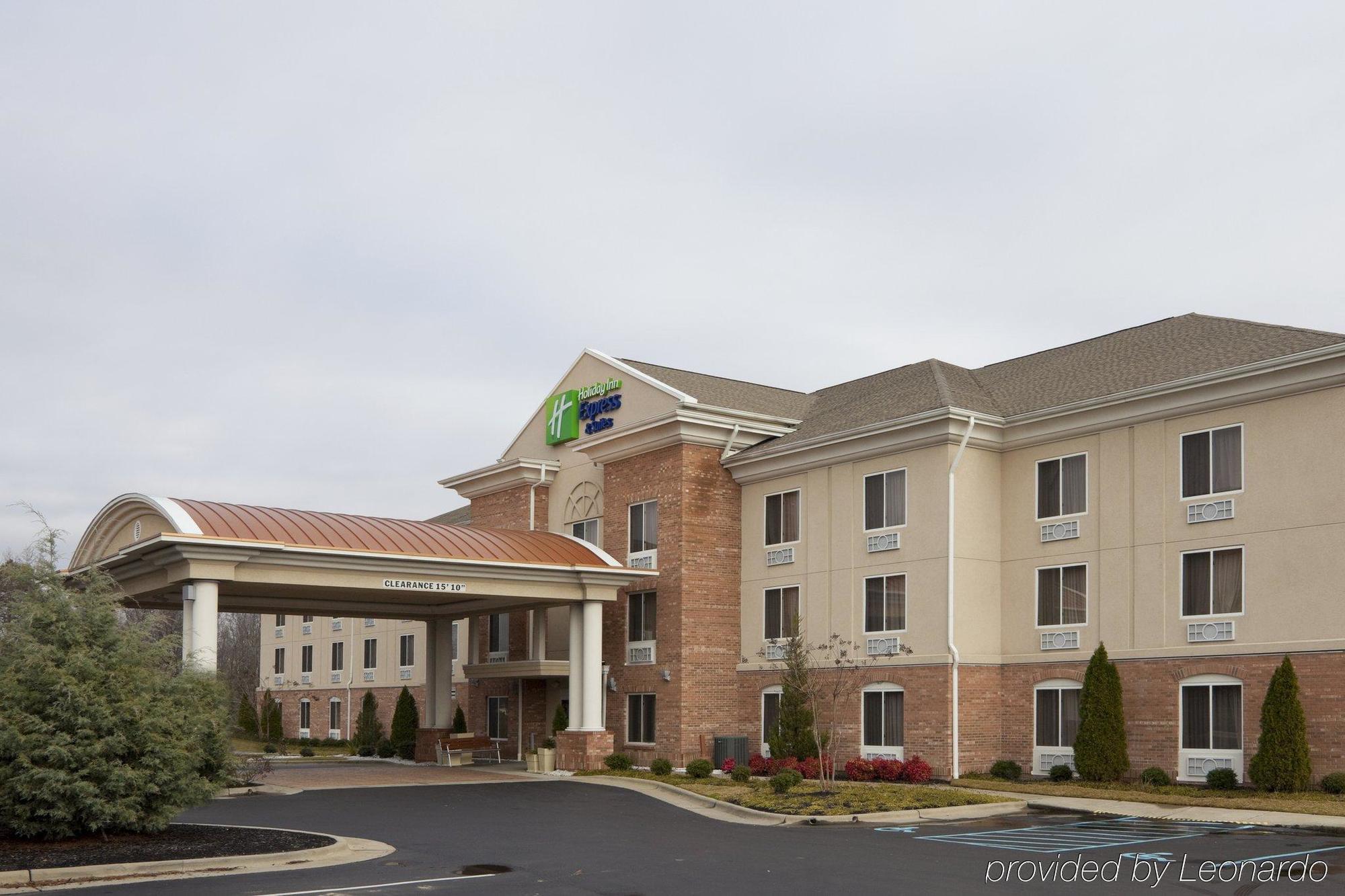 Hotel Express & High Point South By Ihg